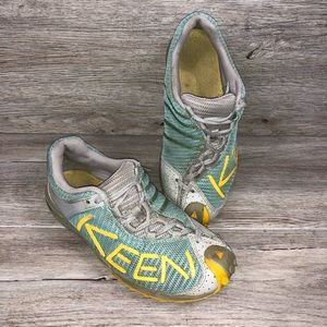 Keen Women's A86 TR Hiking Size 5